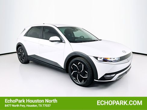 Used 2024 Hyundai Ioniq 5 SEL image 1