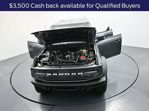New 2025 Ford Bronco Badlands image 35