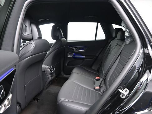 New 2026 Mercedes-Benz GLC 300 4MATIC image 25