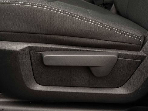 New 2025 RAM 2500 Big Horn w/ Cold Weather Group image 14