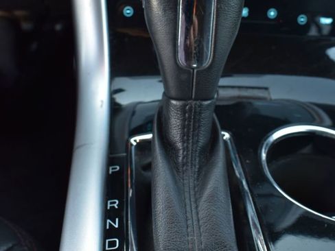 Used 2011 Ford Edge Limited image 36