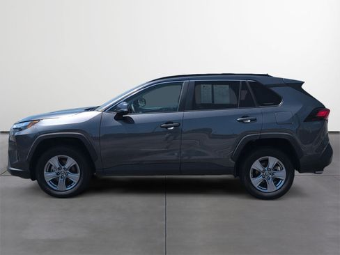 Certified 2023 Toyota RAV4 XLE w/ Convenience Package FWD image 3