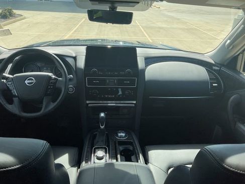 Used 2024 Nissan Armada Platinum w/ Captain's Chairs Package image 29