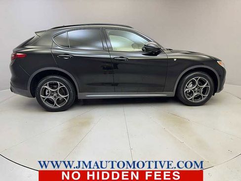 Used 2022 Alfa Romeo Stelvio Ti w/ Active Assist Plus Package image 6