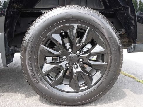 Used 2024 Chevrolet Silverado 1500 Custom w/ LPO, Dark Essentials Package AWD/4WD image 52