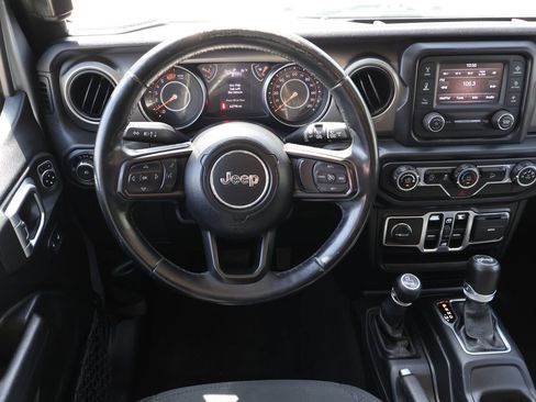 Used 2020 Jeep Wrangler Unlimited Sport S AWD/4WD image 15
