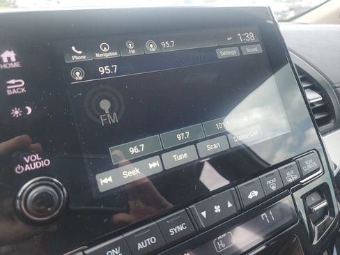 Used 2023 Honda Odyssey Touring image 21
