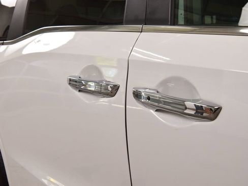 Used 2024 Honda Odyssey Touring image 16