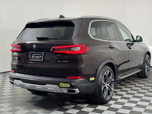 Used 2023 BMW X5 xDrive45e w/ Executive Package image 10
