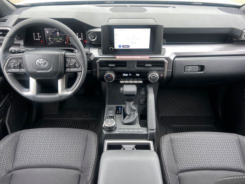 New 2026 Toyota 4Runner SR5 AWD/4WD image 9