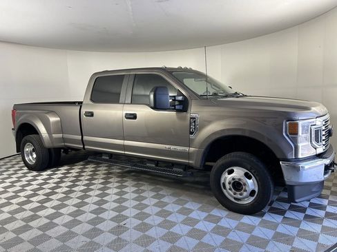 Used 2022 Ford F350 XL w/ STX Appearance Package image 2