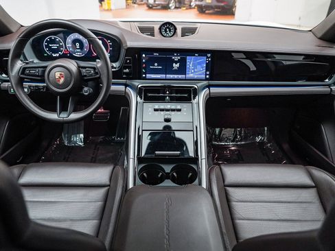 Used 2025 Porsche Panamera 4S image 16