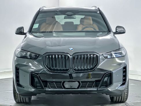 Used 2026 BMW X5 xDrive40i w/ M Sport Package AWD/4WD image 10