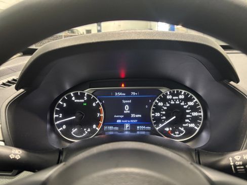 Used 2025 Nissan Altima 2.5 SV FWD image 41