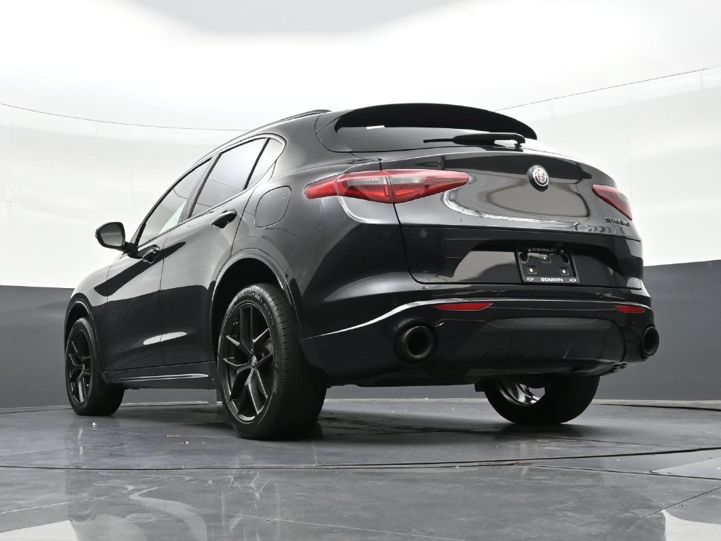 Used 2020 Alfa Romeo Stelvio Sport w/ Quick Order Package 22K Sport RWD image 25