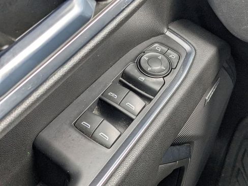 Used 2022 Chevrolet Silverado 1500 LT Trail Boss w/ LT Trail Boss Premium Package AWD/4WD image 22