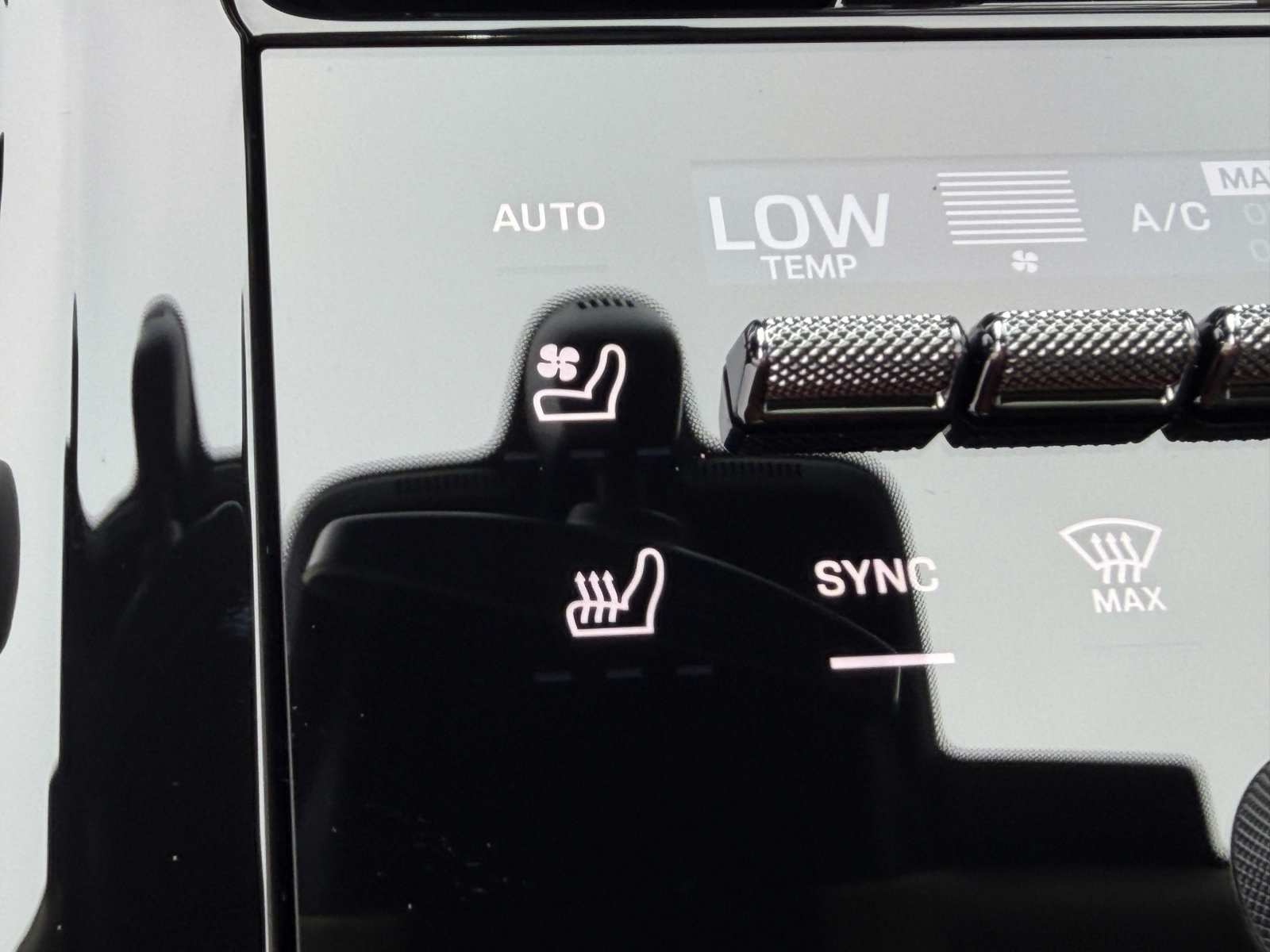 New 2026 Porsche Panamera 4 AWD/4WD image 30