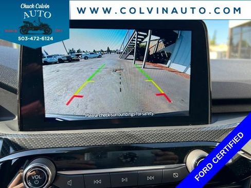 Certified 2025 Ford Escape ST-Line Select AWD/4WD image 22