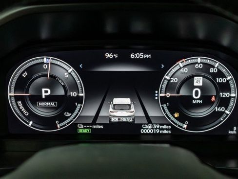 New 2025 Mitsubishi Outlander SEL image 11