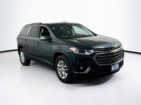 Used 2021 Chevrolet Traverse LT AWD/4WD image 3