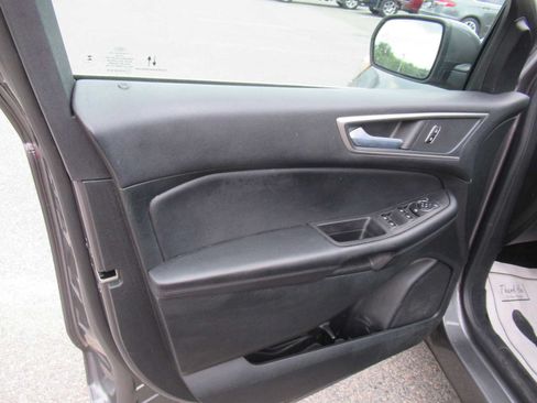 Used 2023 Ford Edge SEL AWD/4WD image 20