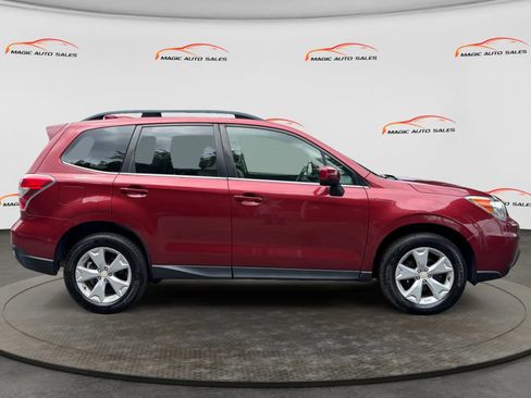 Used 2016 Subaru Forester 2.5i Limited AWD/4WD image 6