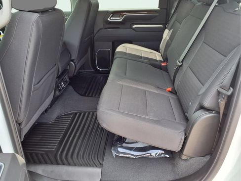 New 2026 GMC Sierra 3500 SLE w/ SLE Value Package AWD/4WD image 19