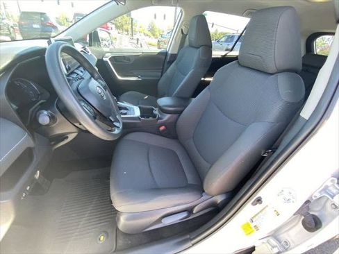 Certified 2024 Toyota RAV4 LE AWD/4WD image 11