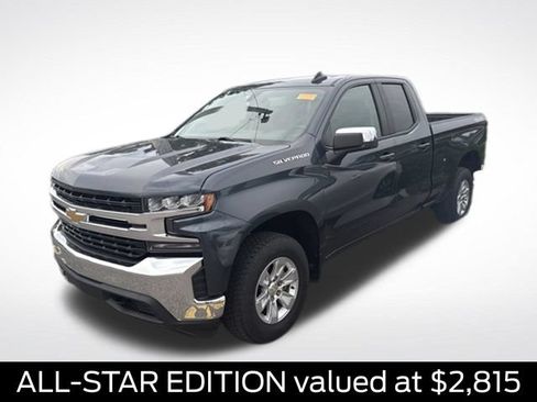Used 2020 Chevrolet Silverado 1500 LT w/ All-Star Edition AWD/4WD image 3
