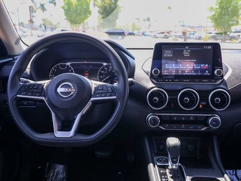 Used 2025 Nissan Sentra SV w/ Trunk Package FWD image 21