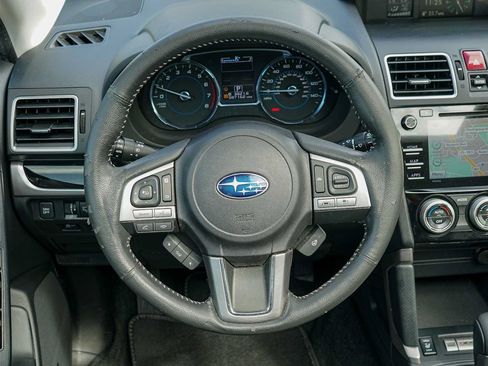 Used 2018 Subaru Forester 2.5i Touring AWD/4WD image 24