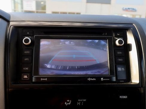 Used 2016 Toyota Sequoia Platinum image 8