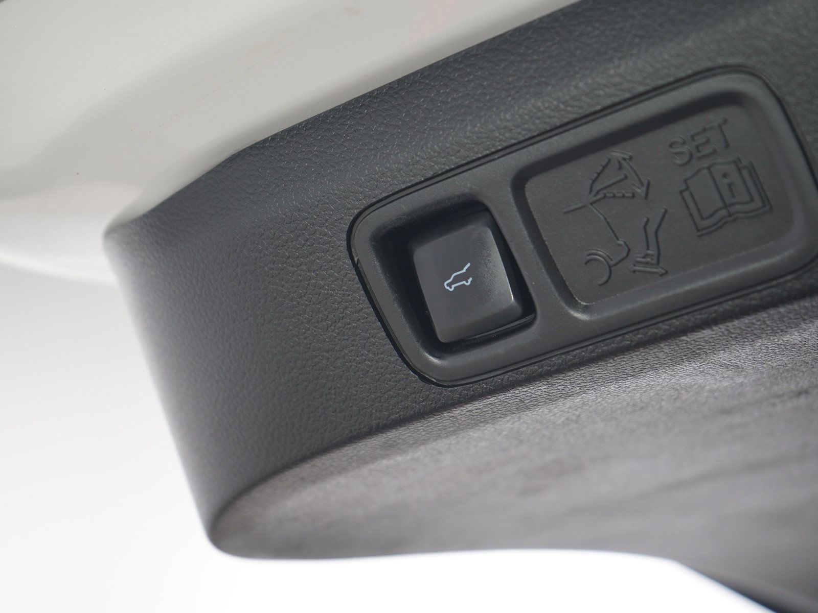 Used 2020 Ford Expedition Platinum AWD/4WD image 12