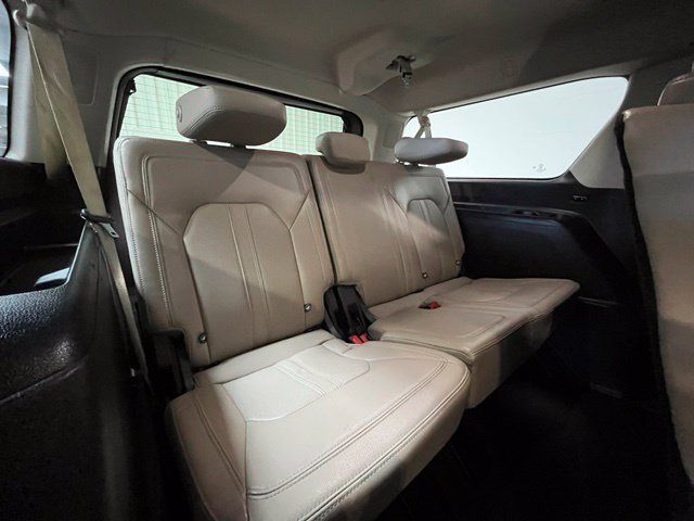 Used 2024 Ford Expedition Max Limited RWD image 13