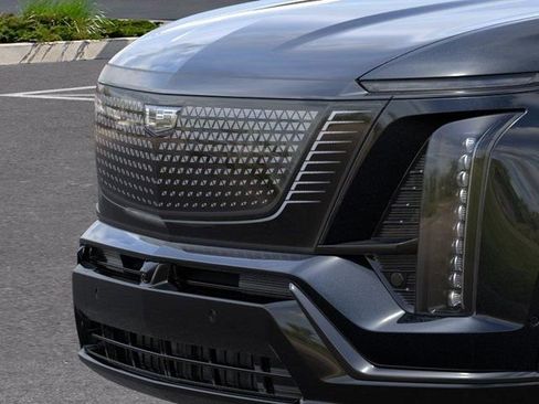 New 2026 Cadillac Vistiq Luxury w/ LPO, Floor Liner Package AWD/4WD image 13