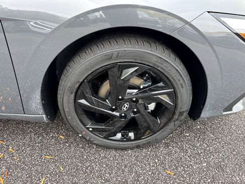 New 2026 Hyundai Elantra Sport image 12