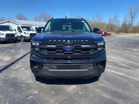 New 2026 Ford Expedition Max Active AWD/4WD image 10