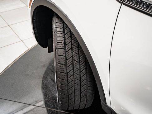 Used 2021 Lincoln Nautilus FWD w/ Equipment Group 101A image 45