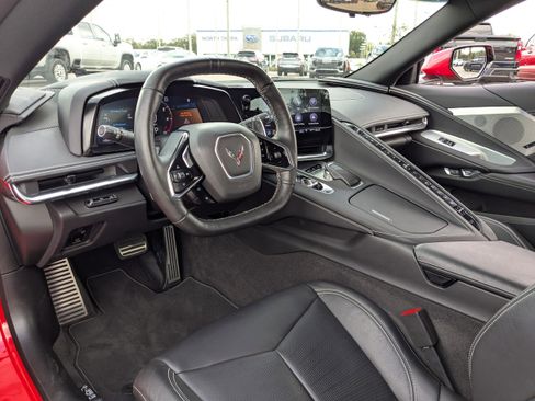 Used 2020 Chevrolet Corvette Stingray Preferred Cpe w/ 2LT Preferred Equipment Group image 17