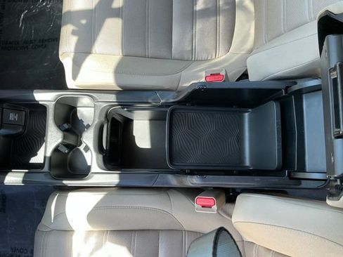 Used 2018 Honda CR-V LX image 26