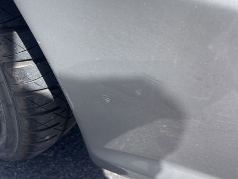 Used 2004 Mercedes-Benz SL 500 image 6