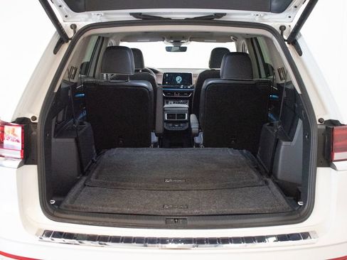 Used 2024 Volkswagen Atlas SEL Premium R-Line AWD/4WD image 26
