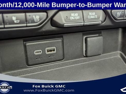 Certified 2023 GMC Yukon XL SLT w/ SLT Premium Package AWD/4WD image 21