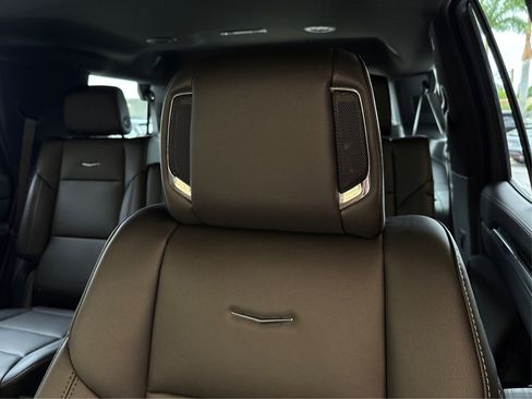 New 2026 Cadillac Escalade 4WD image 31