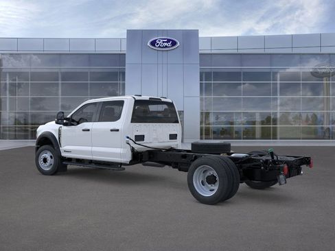 New 2026 Ford F550 2WD Crew Cab image 4