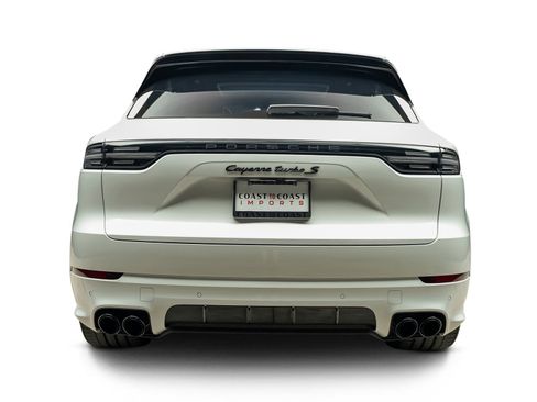 Used 2022 Porsche Cayenne Turbo S AWD/4WD image 11