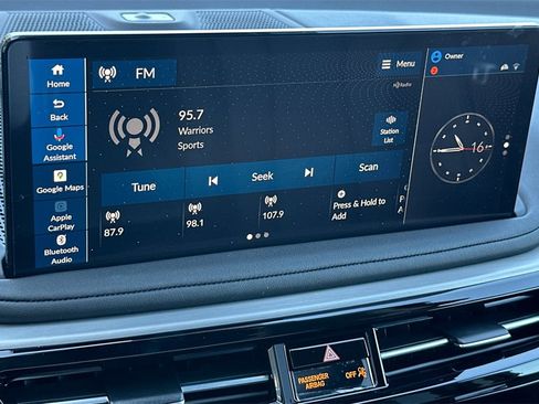 Certified 2025 Acura MDX w/ Technology Package image 20