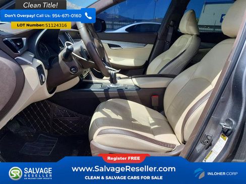 Used 2019 INFINITI QX50 Essential w/ Sensory Package image 9