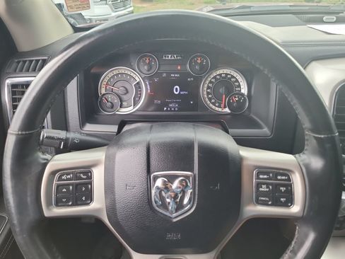 Used 2016 RAM 1500 Laramie w/ Convenience Group AWD/4WD image 31