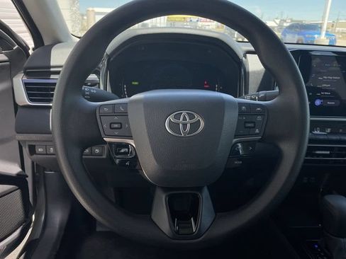Used 2026 Toyota Camry LE FWD image 14